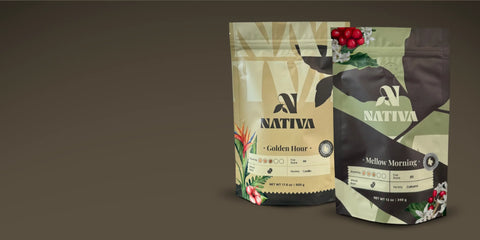 bundle roast and rise coffee bags from Nativa on a brown background
